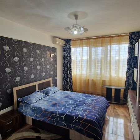 Apartament Back Galaţi エクステリア 写真